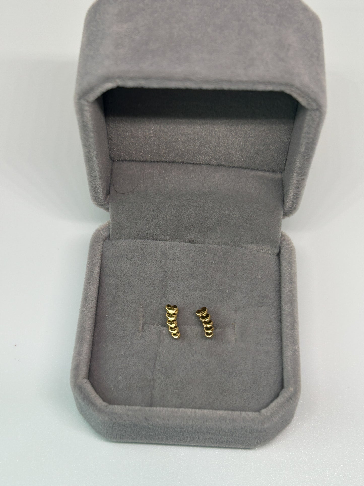Mini Hearts Stud