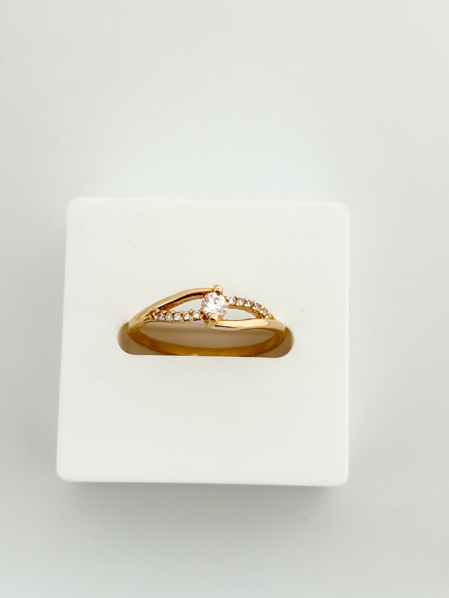 Zirconia Ring