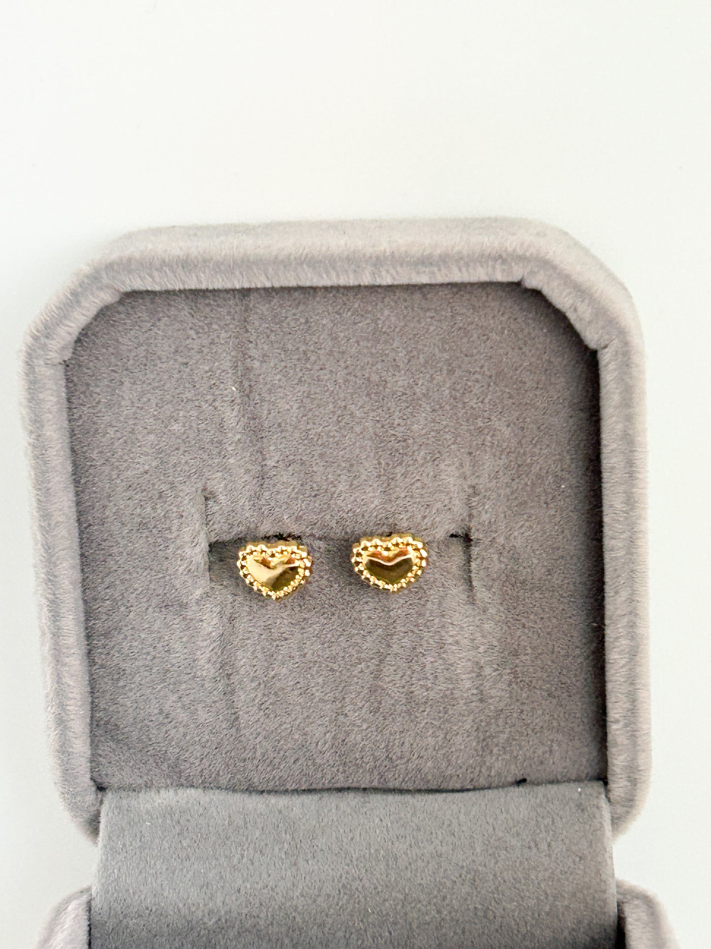 Mini Heart Stud
