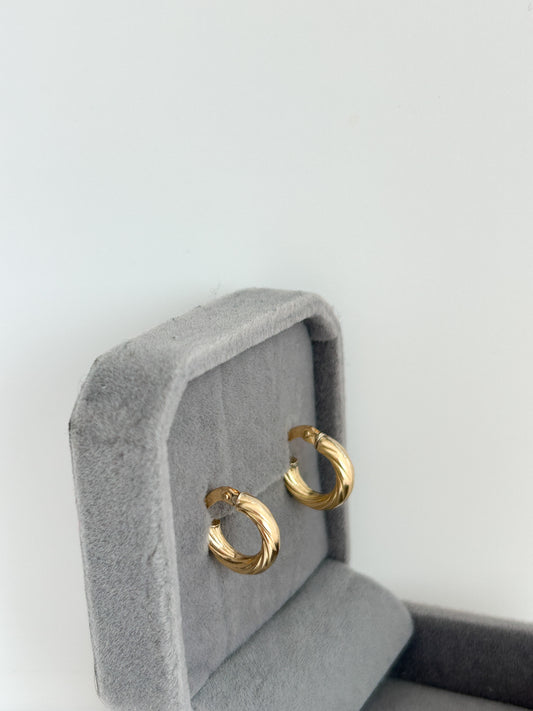 Small Hoops