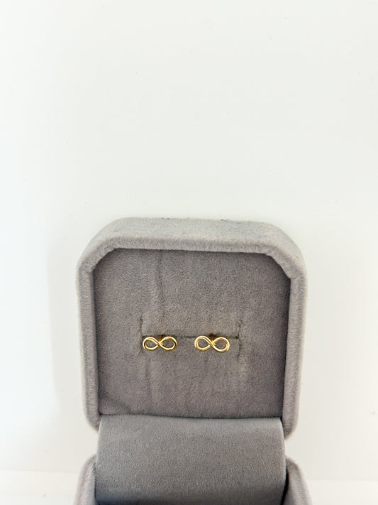 Infinity Stud
