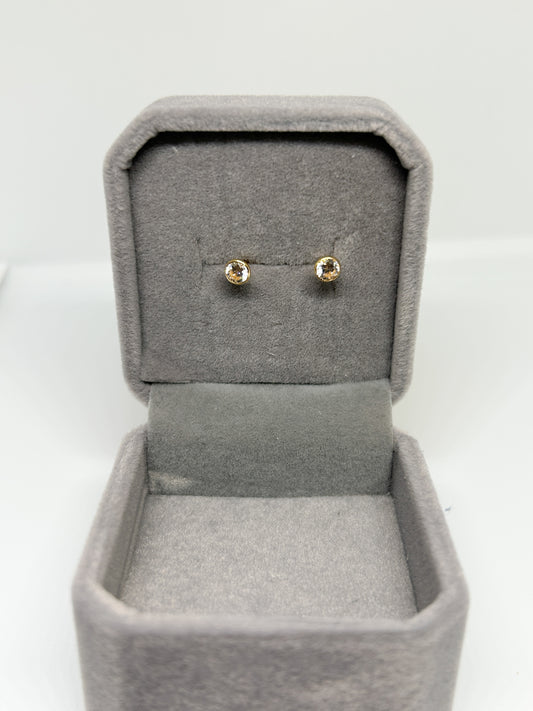Zirconia Stud