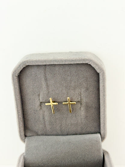 Cross Stud