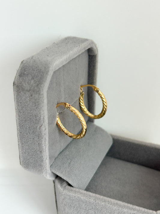 Hoops
