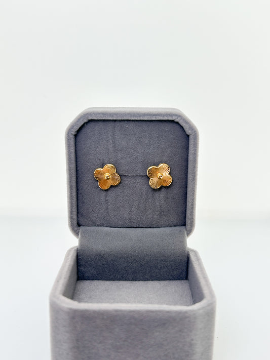 Flowers Stud